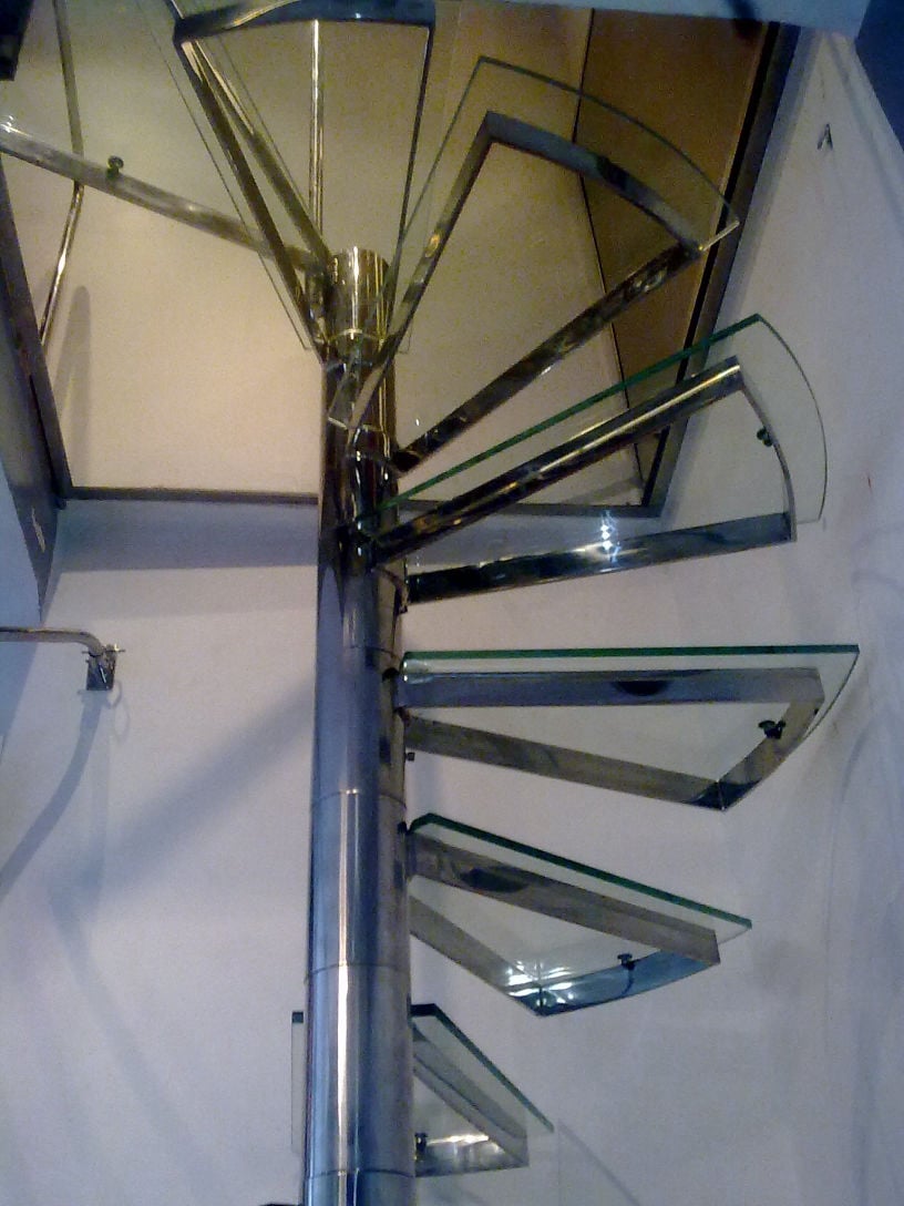 escalier helicoidal golfe inox